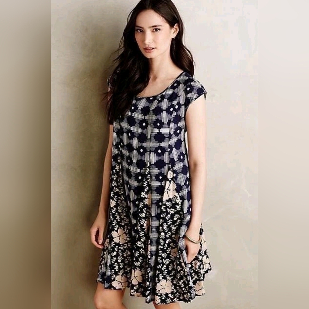 Anthropologie Maeve Indiga Swing Short Sleeve Navy Size S